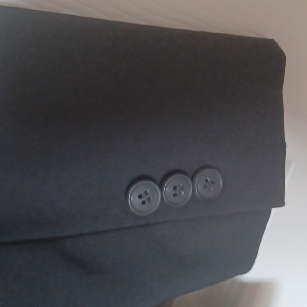 Pristine Tahari size 2 black blazer,jacket. - Picture 6 of 8